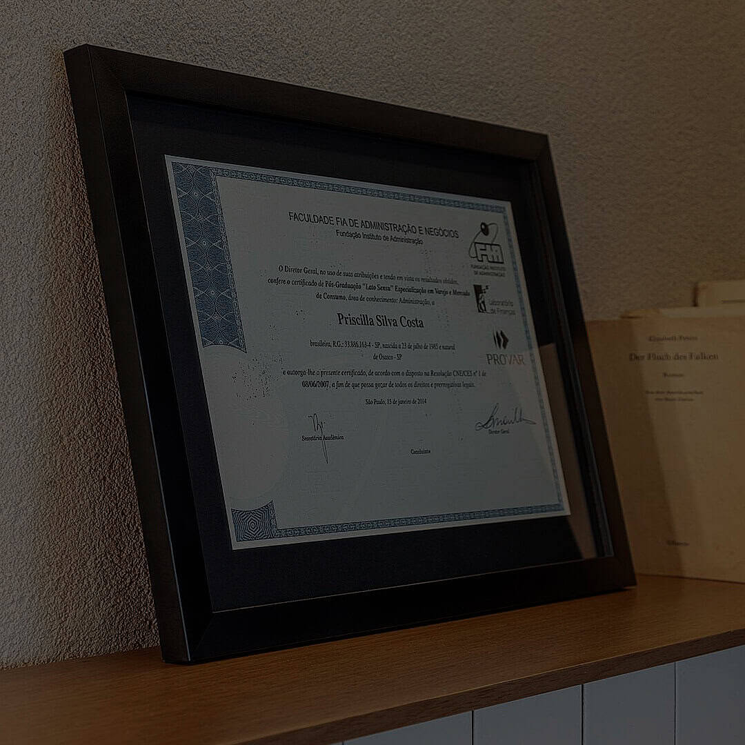 Exemplo de diplomas e certificados